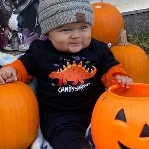 Meet your Posher, Lee